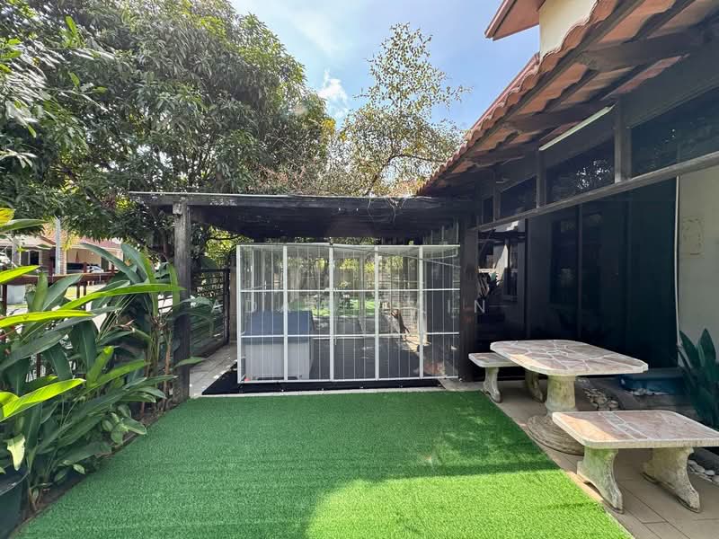 Rumah Berkembar untuk Dijual di Glenmarie Cove (Klang) - Adaw Zain - Exterior - PropertyGuru.com.my