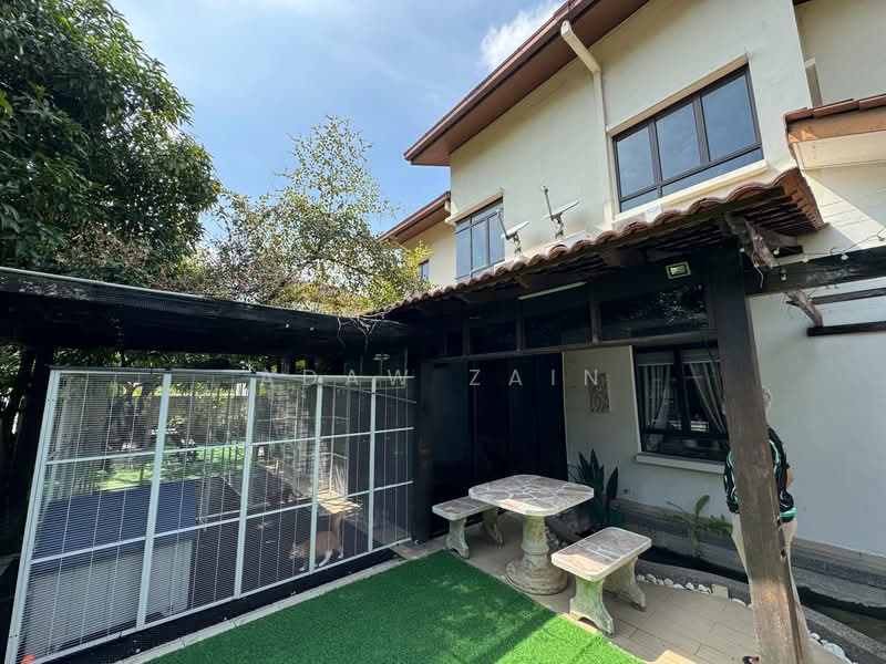 Rumah Berkembar untuk Dijual di Glenmarie Cove (Klang) - Adaw Zain - Exterior - PropertyGuru.com.my