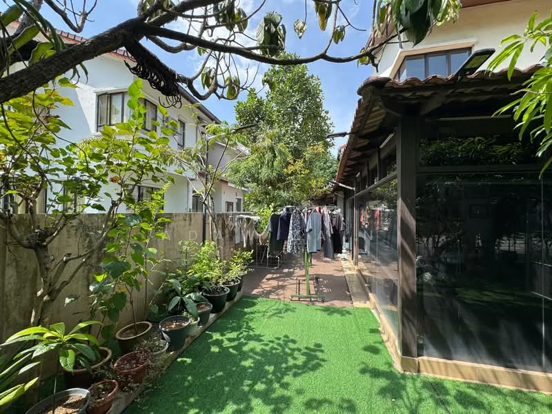 Rumah Berkembar untuk Dijual di Glenmarie Cove (Klang) - Adaw Zain - Exterior - PropertyGuru.com.my
