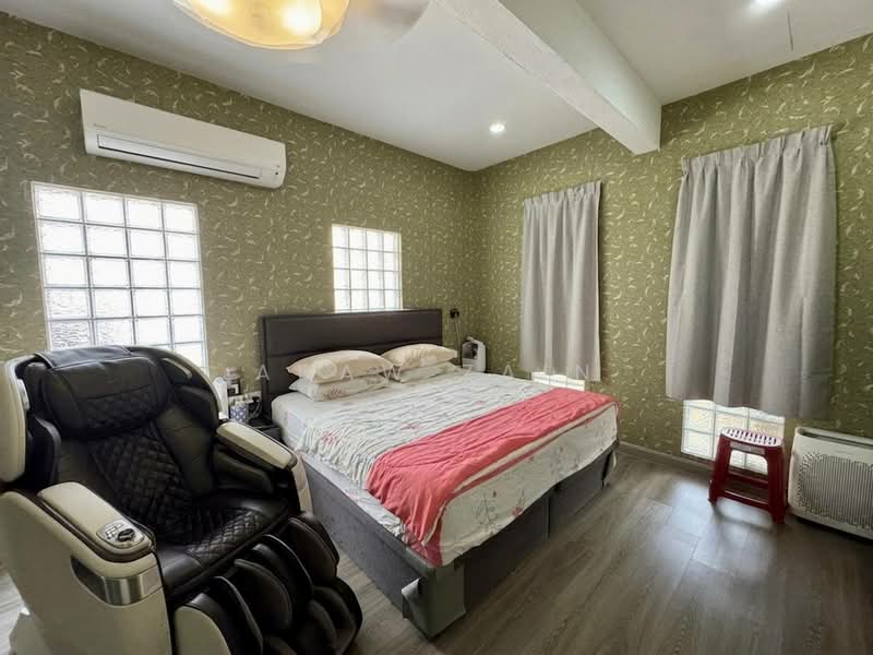 Rumah Berkembar untuk Dijual di Glenmarie Cove (Klang) - Adaw Zain - Bedroom - PropertyGuru.com.my