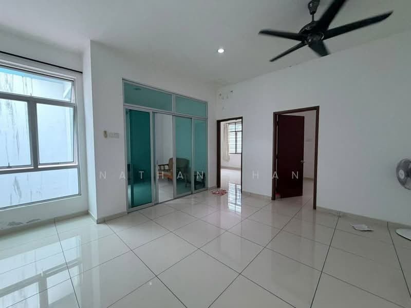 Rumah Teres 2-Tingkat untuk Dijual di Taman Mutiara Rini (Skudai) - Nathan Chan - PropertyGuru.com.my