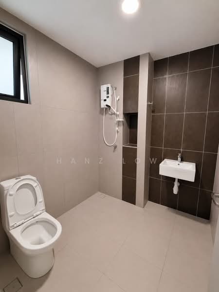 Apartment for Rent at Mutiara Hilltop - Hanz Low - Bathroom - PropertyGuru.com.my