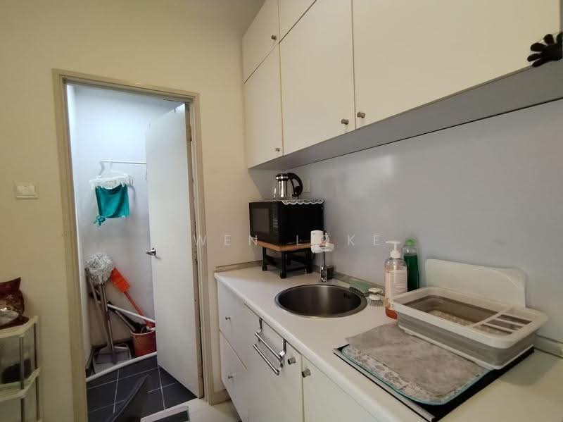 Kediaman Servis untuk Disewa di Centrestage Designer Suite - Owen Loke - Kitchen - PropertyGuru.com.my