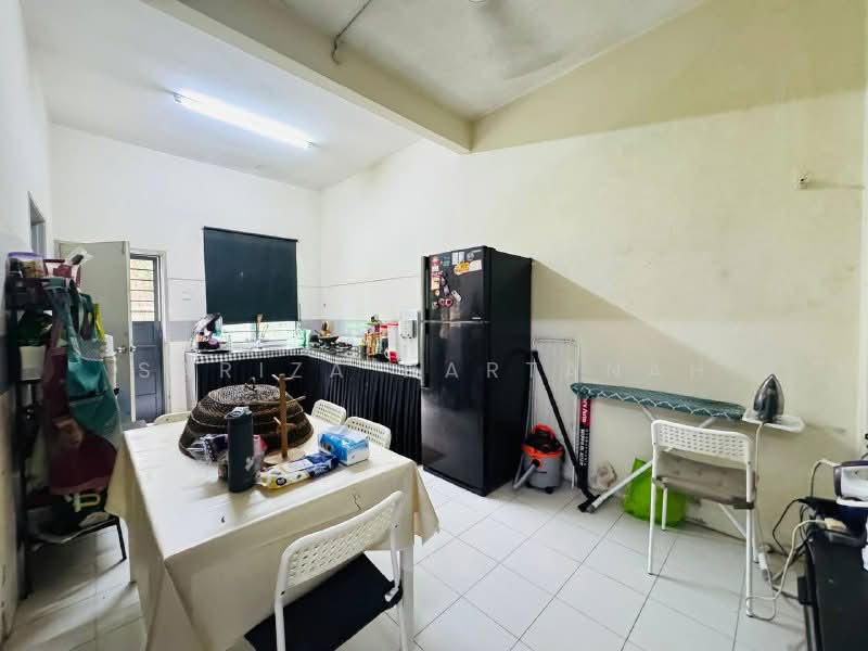 1-storey Terraced House for Sale in Telok Panglima Garang (Selangor) - Sariza Hartanah - Kitchen - PropertyGuru.com.my