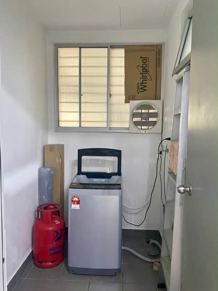 Service Residence for Rent at Greenz (Residensi Flora) @ One South - Hanz Low - PropertyGuru.com.my