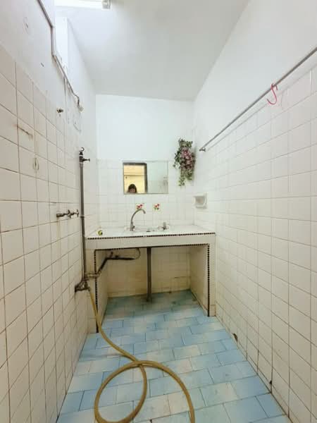 2-storey Terraced House for Sale in Taman Sin Tat (Butterworth) - Jane Poh - Bathroom - PropertyGuru.com.my