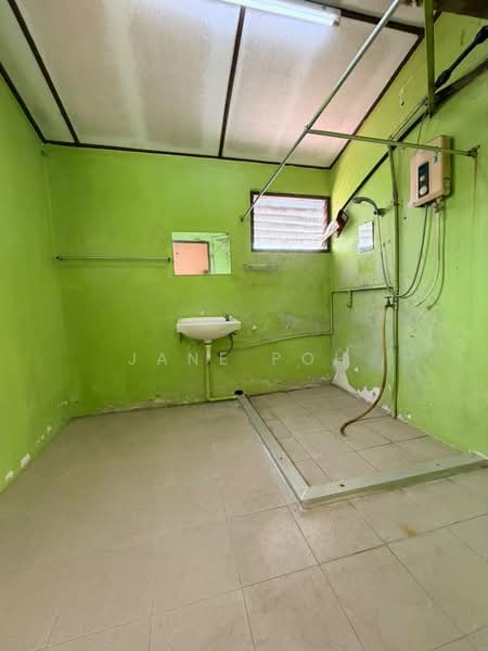 2-storey Terraced House for Sale in Taman Sin Tat (Butterworth) - Jane Poh - Bathroom - PropertyGuru.com.my