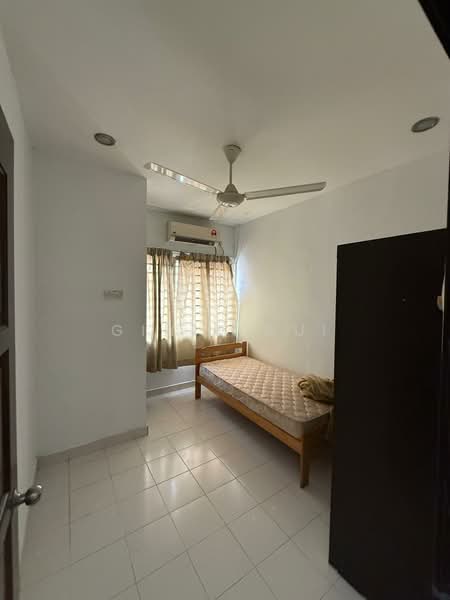2-storey Terraced House for Sale in Taman Puchong Tekali (Puchong) - Ginie Gui - Bedroom - PropertyGuru.com.my