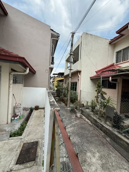 2-storey Terraced House for Sale in Taman Puchong Tekali (Puchong) - Ginie Gui - Exterior - PropertyGuru.com.my