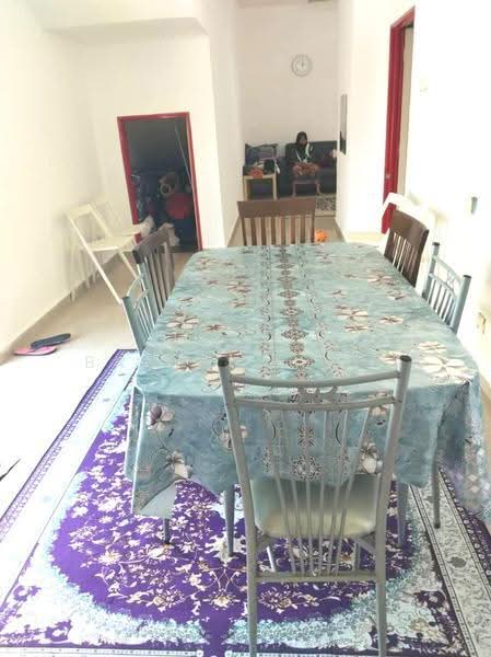 Rumah Bandar untuk Disewa di Balakong (Selangor) - Brandon Yee - Dining Room - PropertyGuru.com.my