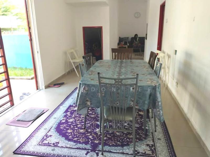 Rumah Bandar untuk Disewa di Balakong (Selangor) - Brandon Yee - Dining Room - PropertyGuru.com.my