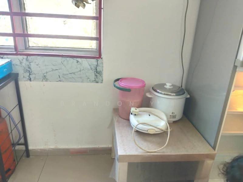Rumah Bandar untuk Disewa di Balakong (Selangor) - Brandon Yee - Kitchen - PropertyGuru.com.my