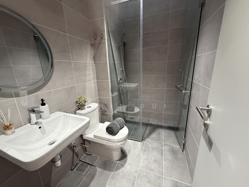 Semi-Detached House for Sale in Bandar Bukit Puchong 2 (Puchong) - Ginie Gui - Bathroom - PropertyGuru.com.my