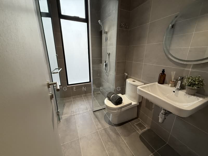 Semi-Detached House for Sale in Bandar Bukit Puchong 2 (Puchong) - Ginie Gui - Bathroom - PropertyGuru.com.my