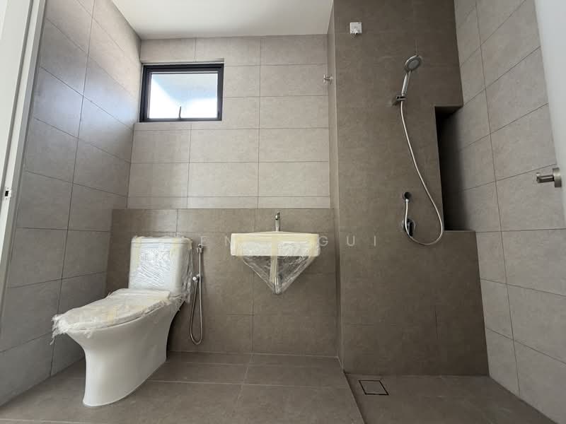 2-storey Terraced House for Sale in Saujana Puchong (Puchong) - Ginie Gui - Bathroom - PropertyGuru.com.my