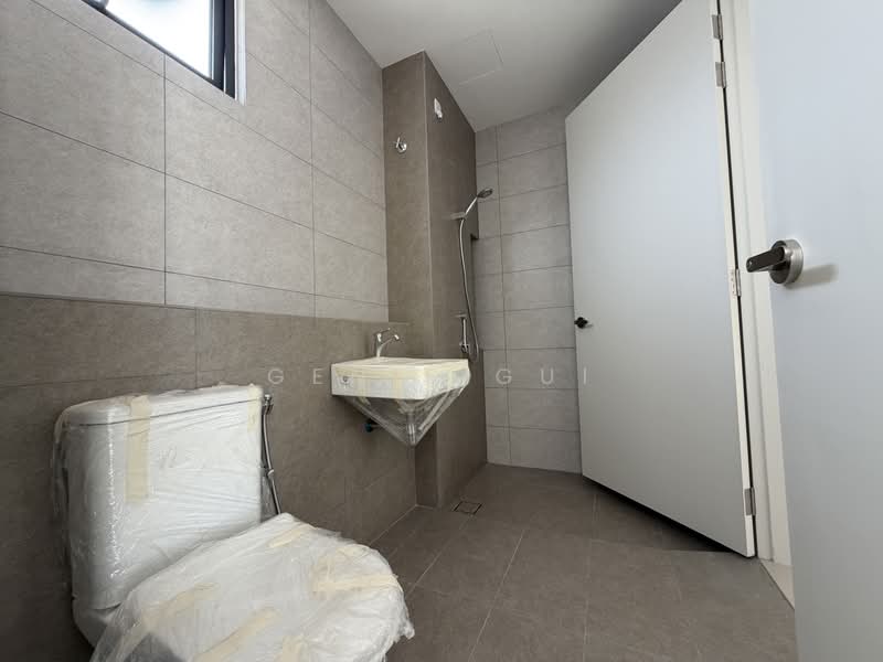 2-storey Terraced House for Sale in Saujana Puchong (Puchong) - Ginie Gui - Bathroom - PropertyGuru.com.my