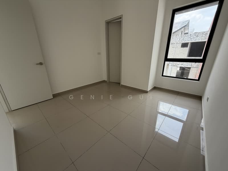 2-storey Terraced House for Sale in Saujana Puchong (Puchong) - Ginie Gui - Bedroom - PropertyGuru.com.my