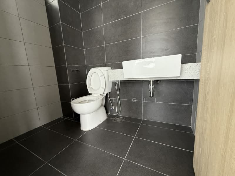 Rumah Kluster untuk Dijual di Abadi Heights (Puchong) - Ginie Gui - Bathroom - PropertyGuru.com.my