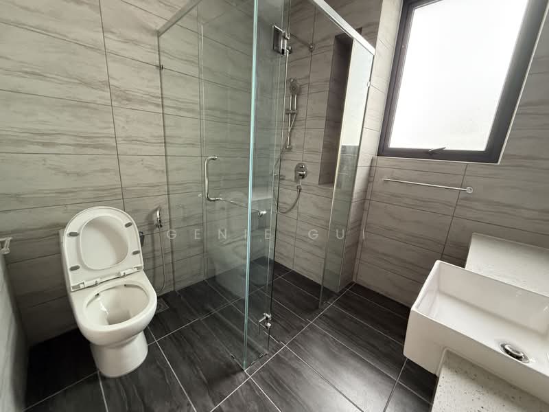 Rumah Kluster untuk Dijual di Abadi Heights (Puchong) - Ginie Gui - Bathroom - PropertyGuru.com.my