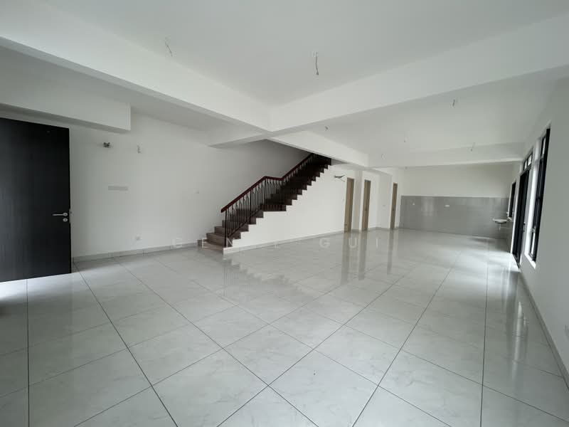 Rumah Kluster untuk Dijual di Abadi Heights (Puchong) - Ginie Gui - Living Hall - PropertyGuru.com.my
