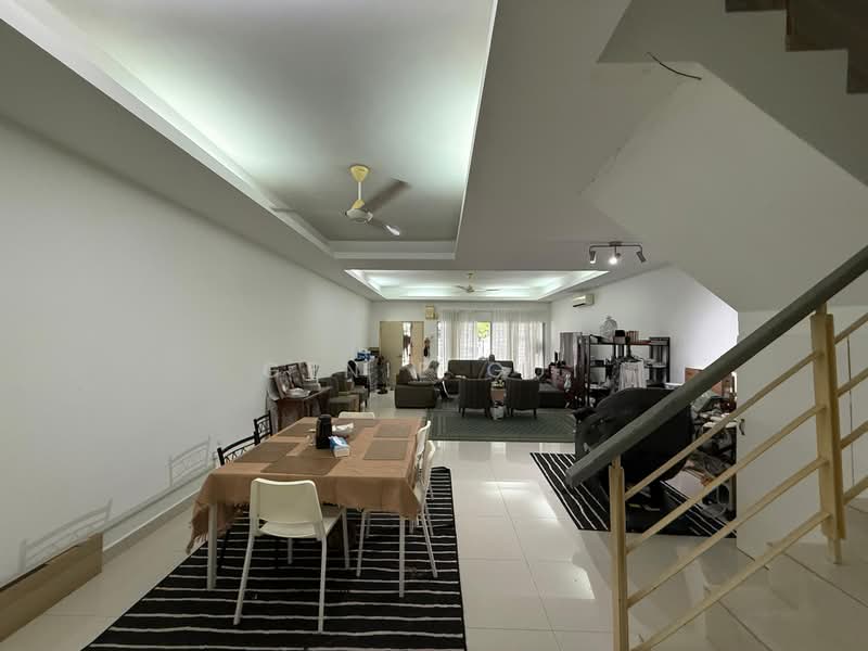 Rumah Teres 2-Tingkat untuk Dijual di Bandar Nusaputra (Puchong) - Ginie Gui - Dining Area - PropertyGuru.com.my