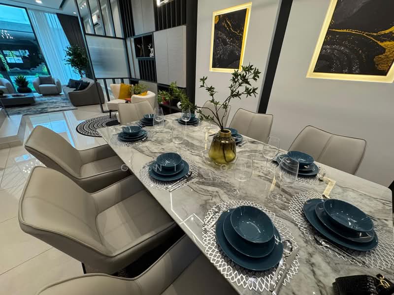 3-storey Terraced House for Sale in Taman Nusaputra Timur (Puchong) - Ginie Gui - Dining Room - PropertyGuru.com.my