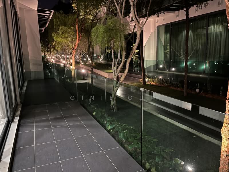 3-storey Terraced House for Sale in Taman Nusaputra Timur (Puchong) - Ginie Gui - Linear Garden (night view) - PropertyGuru.com.my