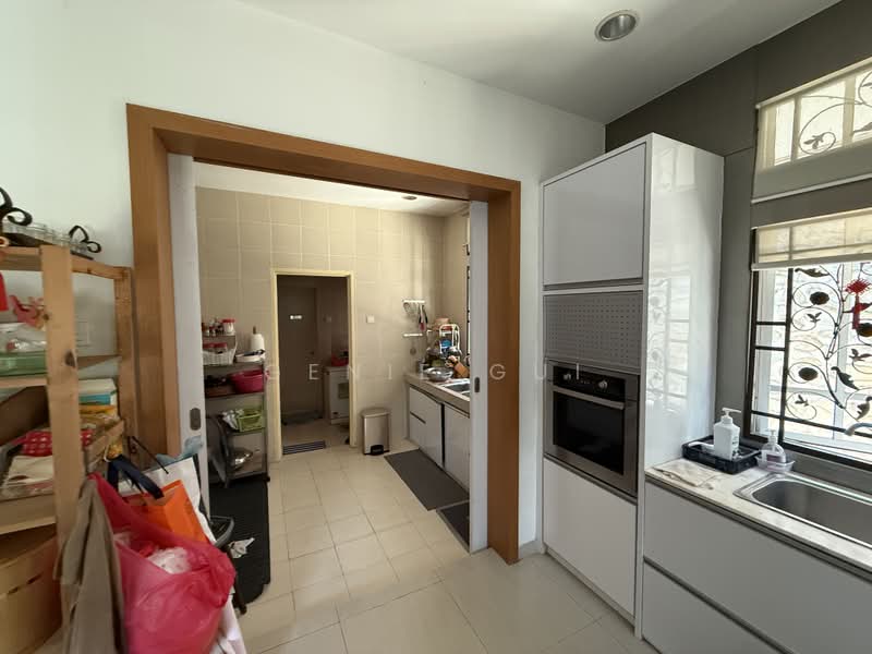 Semi-Detached House for Sale in Seri Kembangan (Selangor) - Ginie Gui - Kitchen - PropertyGuru.com.my