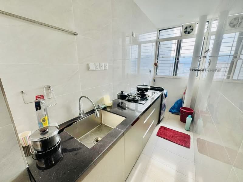 Kondominium untuk Dijual di Skyview Residence - KV LOO - Kitchen - PropertyGuru.com.my