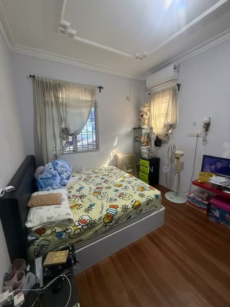 Rumah Teres 2-Tingkat untuk Dijual di Taman Pulai Utama (Skudai) - Stella Ng - Bedroom - PropertyGuru.com.my