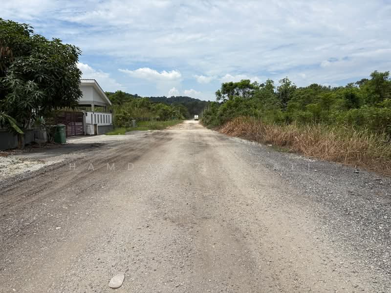 Lain-lain untuk Dijual di Dengkil (Selangor) - Hamdan Ghazali - Exterior - PropertyGuru.com.my