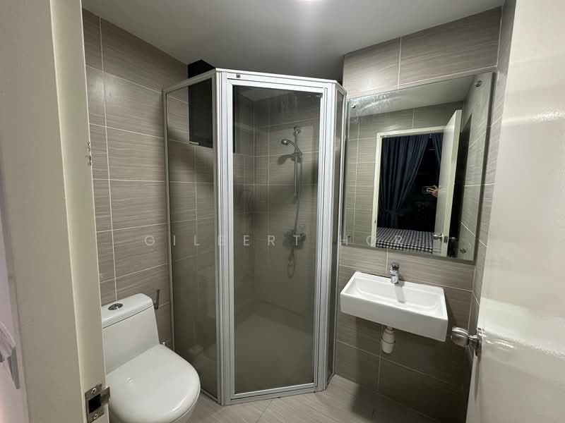 Service Residence for Rent at Serviced Residence @ Fera Residence @ The Quartz WM - Gilbert Hor - Bathroom - PropertyGuru.com.my