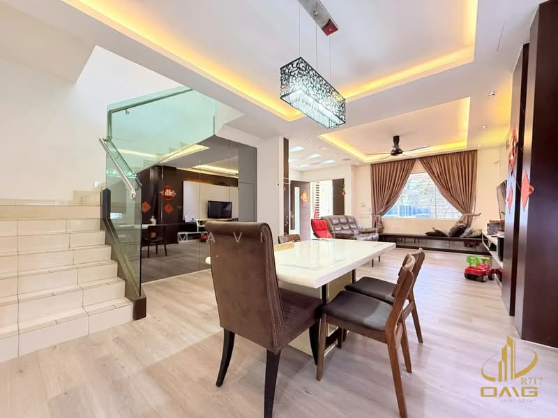 Rumah Teres 2-Tingkat untuk Dijual di Setia Indah 12 (Setia Alam) - Mavis Ng - Living Room - PropertyGuru.com.my