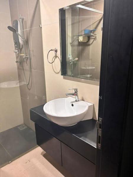 Kediaman Servis untuk Dijual di LakePark Residence @ KL North - Jason Chen - Bathroom - PropertyGuru.com.my