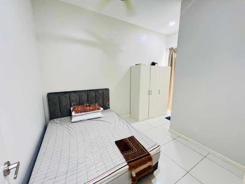 2-storey Terraced House for Sale in Tamansari (Rawang) - Chloe Kok - Bedroom - PropertyGuru.com.my