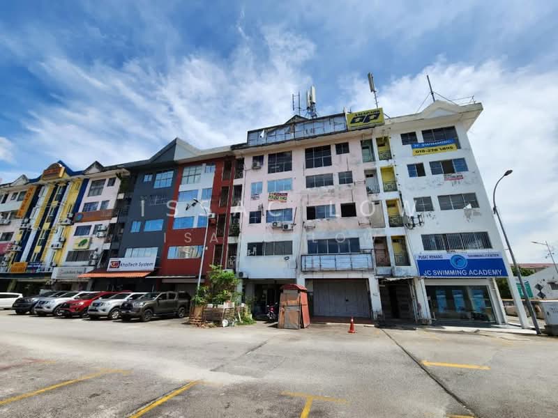 Shop / Office for Rent in Petaling Jaya (Selangor) - Isaac Low - Exterior - PropertyGuru.com.my