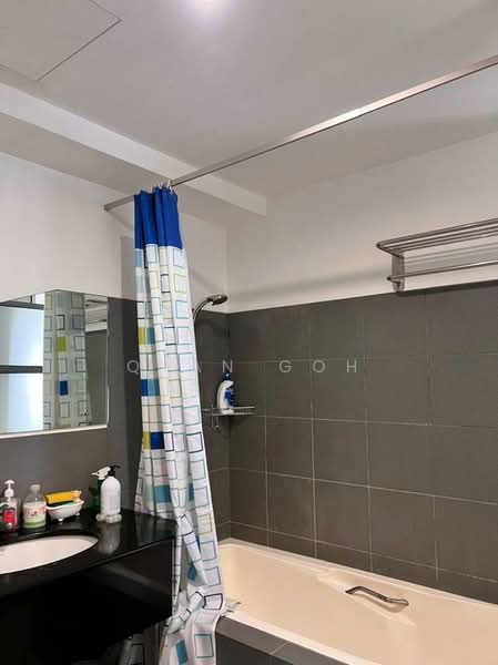 Kondominium untuk Disewa di 1 Persiaran Gurney - Qyan Goh - Bathroom - PropertyGuru.com.my