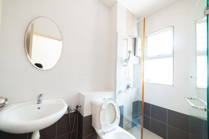 Semi-Detached House for Sale in Setia Damai (Setia Alam) - Clement Yew - Bathroom - PropertyGuru.com.my