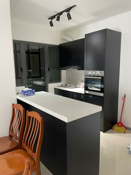 Service Residence for Sale at United Point (Residensi Berpadu) - Leon Teh - Kitchen - PropertyGuru.com.my