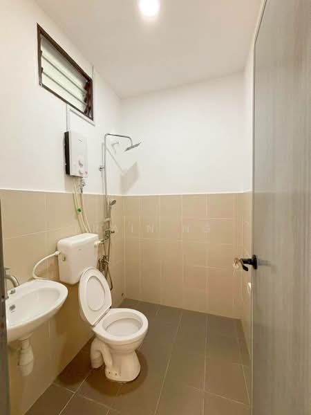 Townhouse for Sale in Kulai (Johor) - Rain Ng - Bathroom - PropertyGuru.com.my