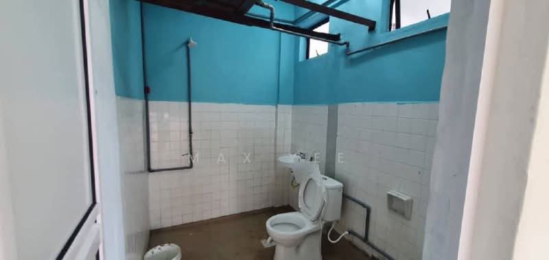 Rumah Flat untuk Dijual di Flat Taman Perling - Max Yee - Bathroom - PropertyGuru.com.my