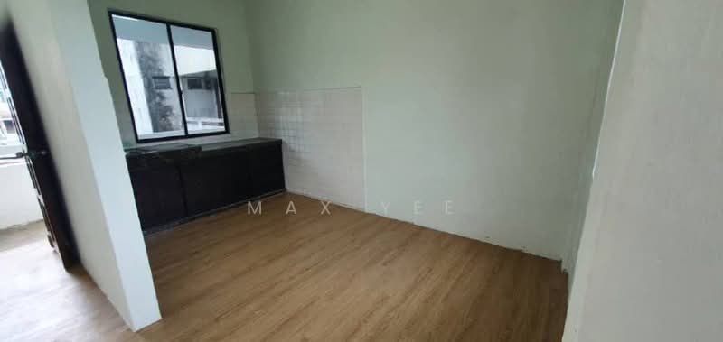 Rumah Flat untuk Dijual di Flat Taman Perling - Max Yee - Kitchen - PropertyGuru.com.my