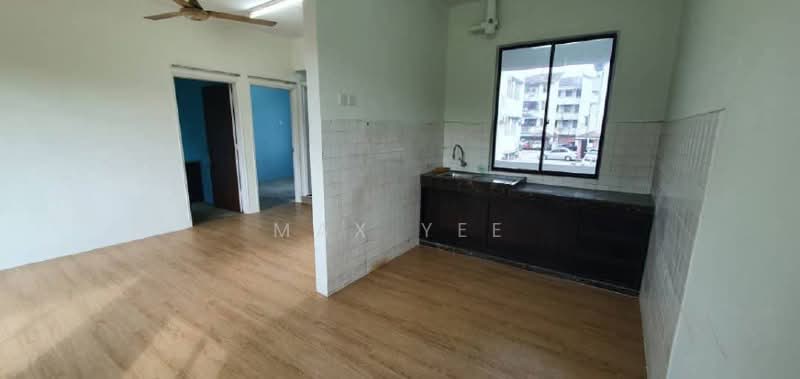 Rumah Flat untuk Dijual di Flat Taman Perling - Max Yee - Kitchen - PropertyGuru.com.my
