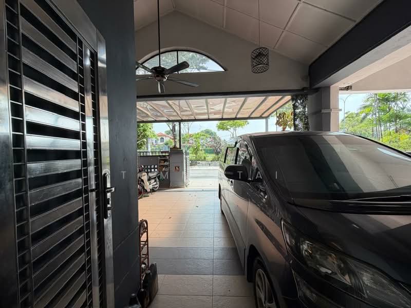 1-storey Terraced House for Sale in Taman Molek (Johor Bahru) - Tommy Tai - Exterior - PropertyGuru.com.my