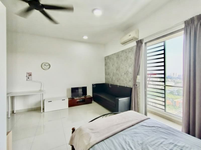 Kediaman Servis untuk Disewa di Cybersquare - Luwis Ling - Bedroom - PropertyGuru.com.my