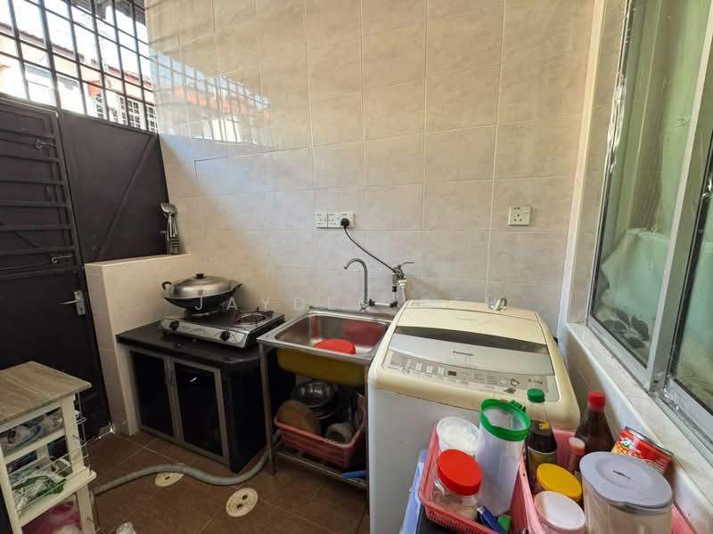 Rumah Teres 2-Tingkat untuk Dijual di Taman Lumba Kuda (Alor Setar) - Jayden Geh - Kitchen - PropertyGuru.com.my