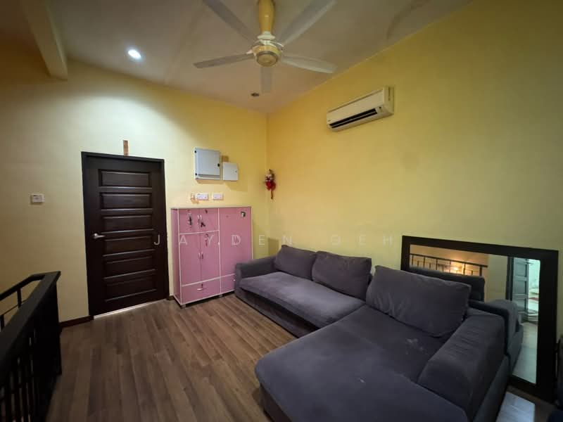 Rumah Teres 2-Tingkat untuk Dijual di Taman Lumba Kuda (Alor Setar) - Jayden Geh - Living Room - PropertyGuru.com.my
