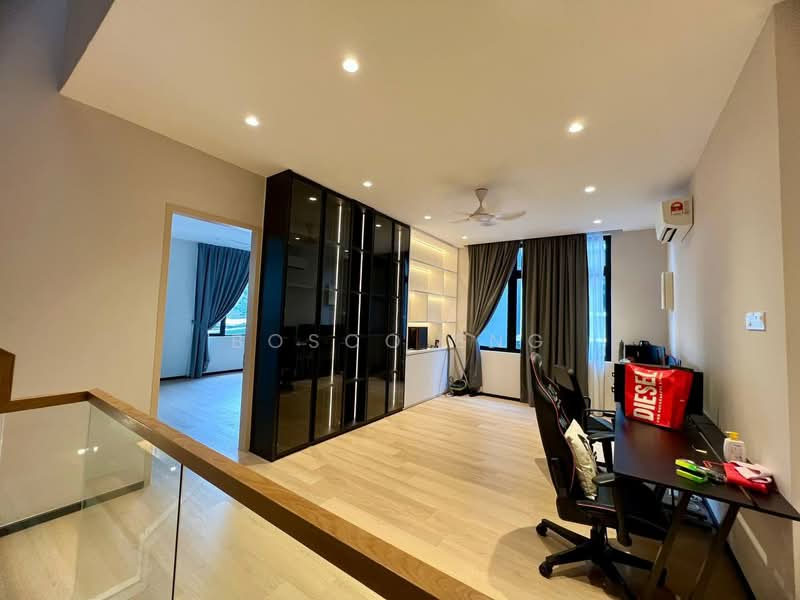 Rumah Berkembar untuk Dijual di Iskandar Puteri (Nusajaya) (Johor) - Bosco Eng - Study - PropertyGuru.com.my
