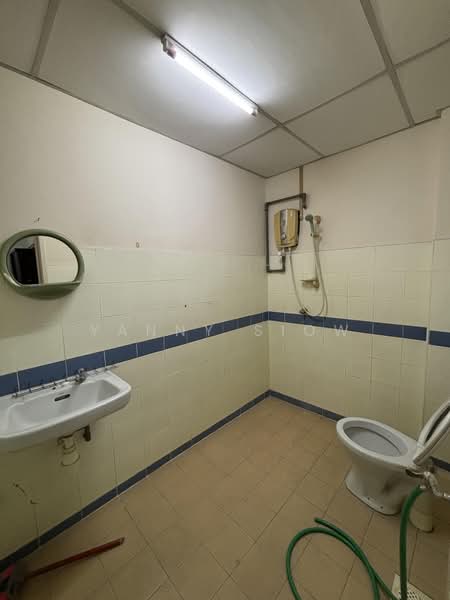Condominium for Sale at Prima Setapak Condominium - Yanny Siow - Bathroom - PropertyGuru.com.my