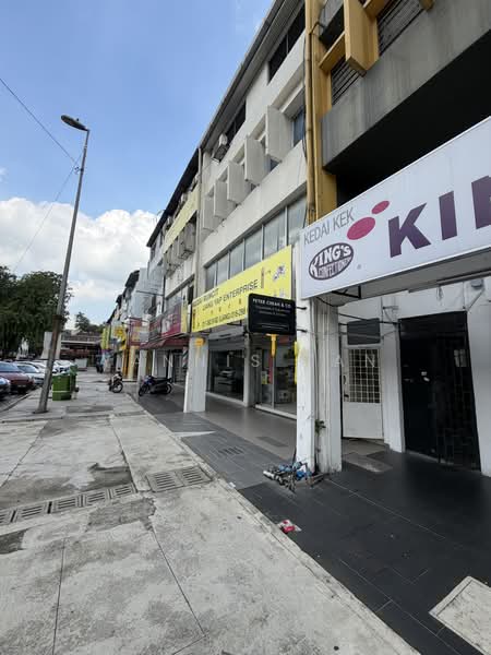 Shop / Office untuk Disewa di Taman United (Jalan Klang Lama (Old Klang Road)) - Yannis Tan - PropertyGuru.com.my